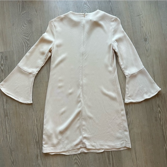 Zara Bell Sleeve cream shift dress size xs pale pink mini dress women’s - Picture 8 of 12